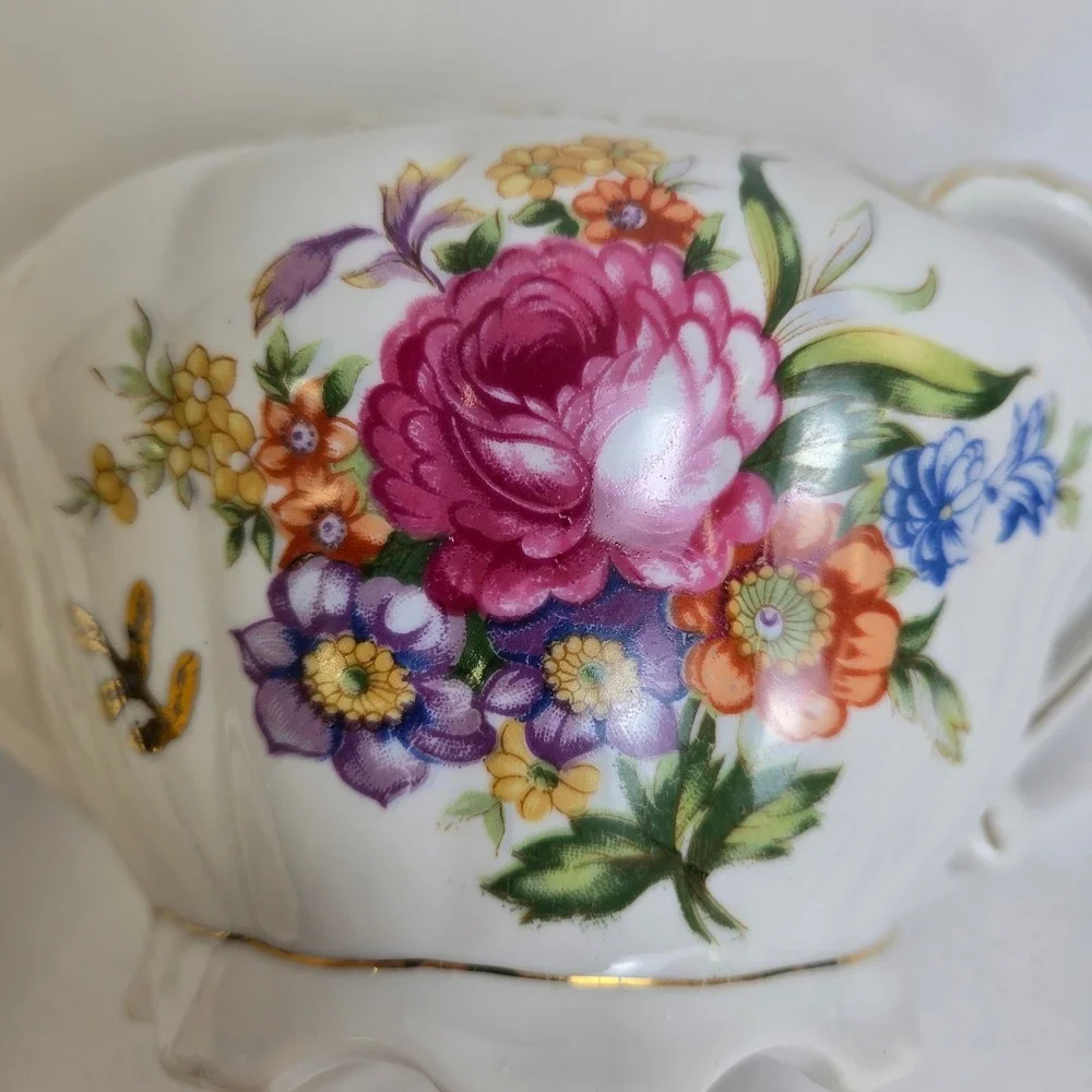 Musical Teapot Made in Japan Floral Bouquet Design Gold Trim Porcelain Vintage